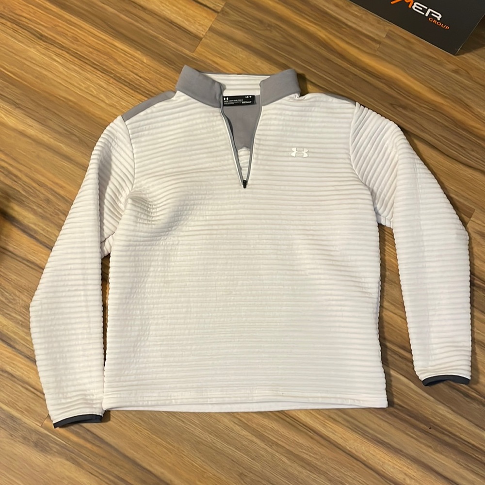 Men’s under armour pull over